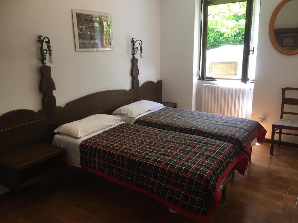 Da Boni & Luci Apartment Novate Mezzola ภายนอก รูปภาพ